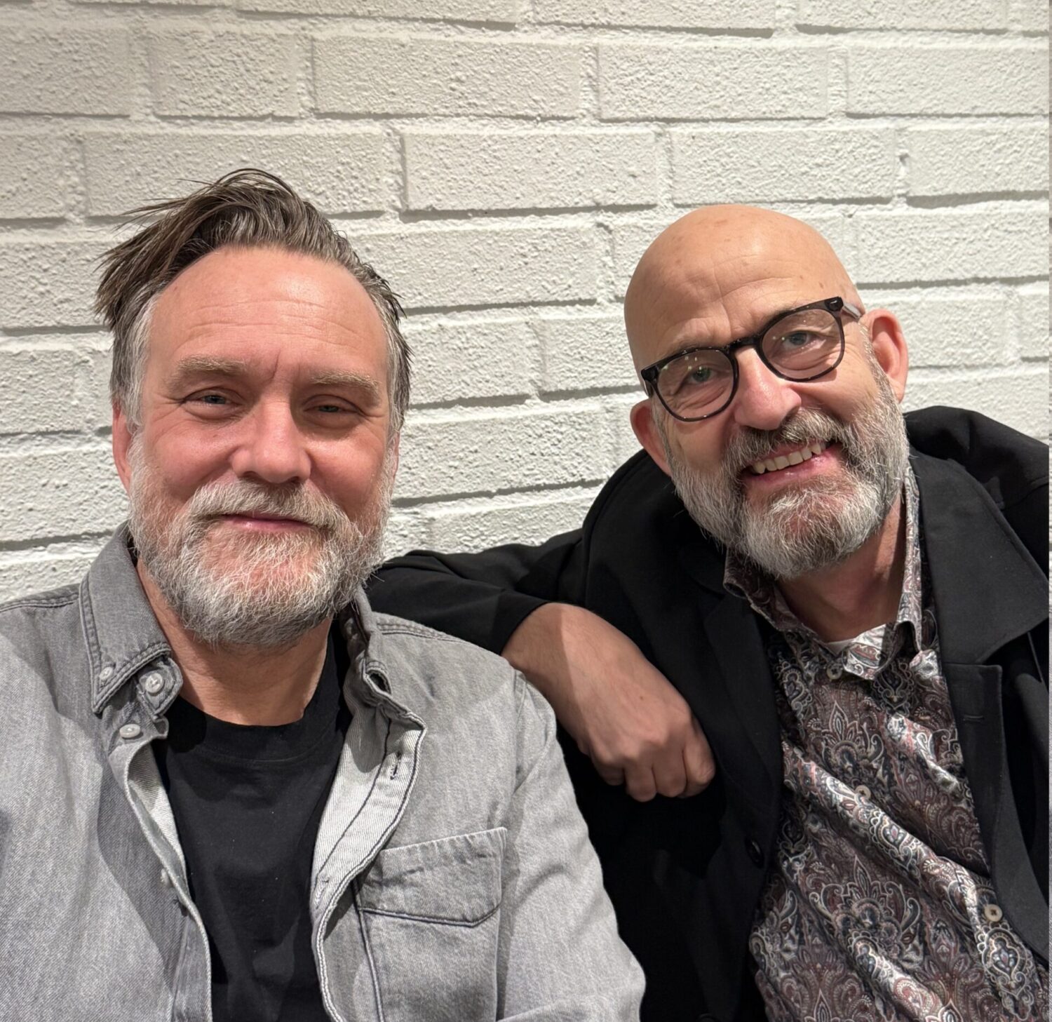 Mikael Jeff Jonsson o Fredrik Sturzenbecker